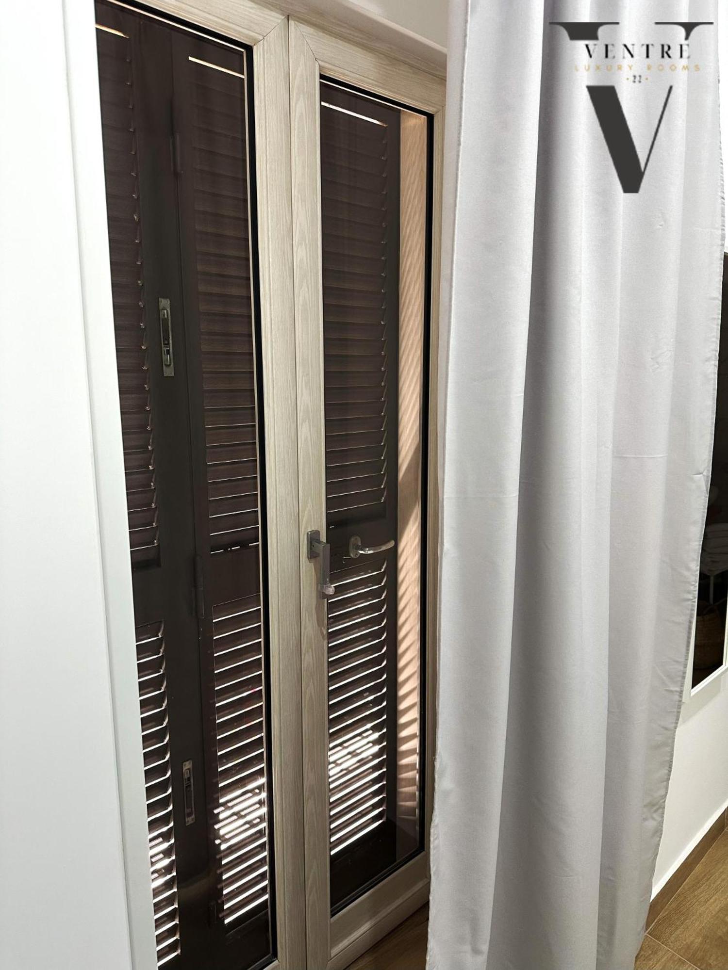 Ventre Luxury Rooms Neapel Exteriör bild